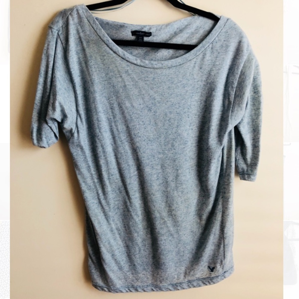 Blue quarter sleeve top